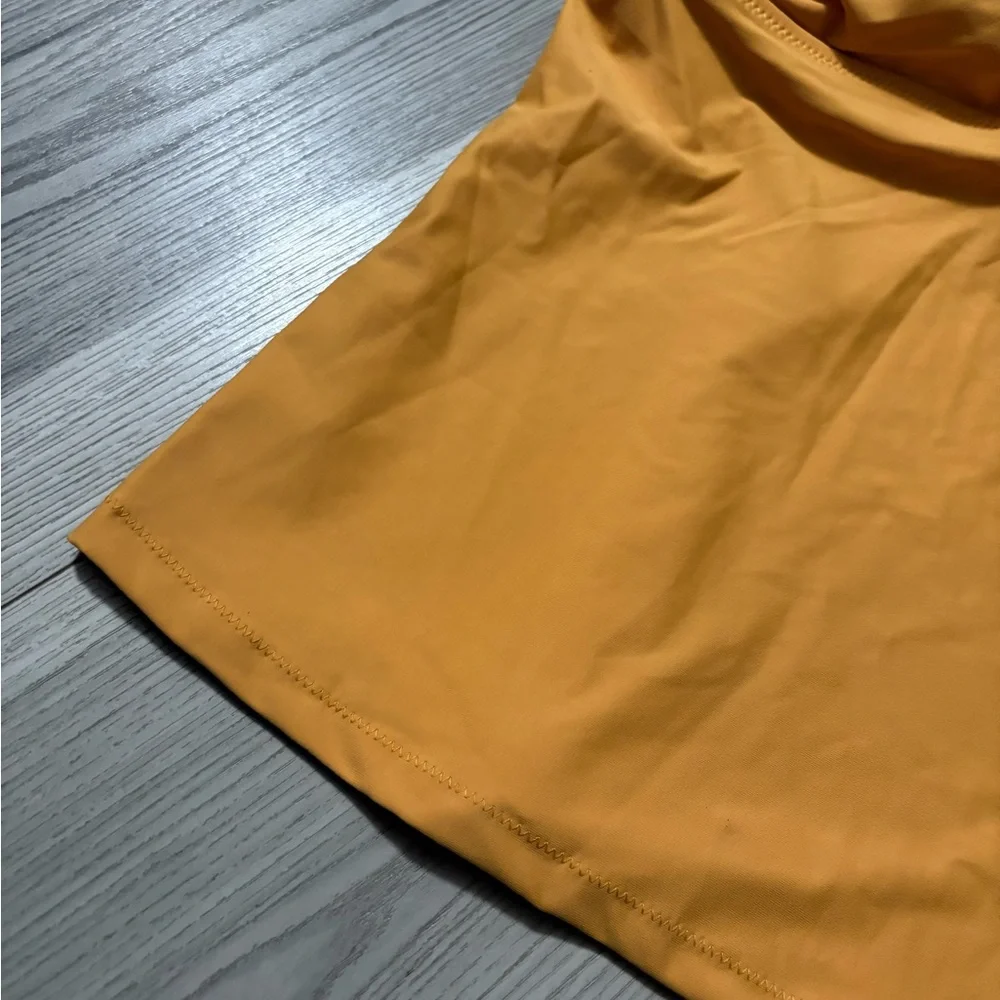 Athleta Twist Up Tankini Top Size 34D/DD NWT